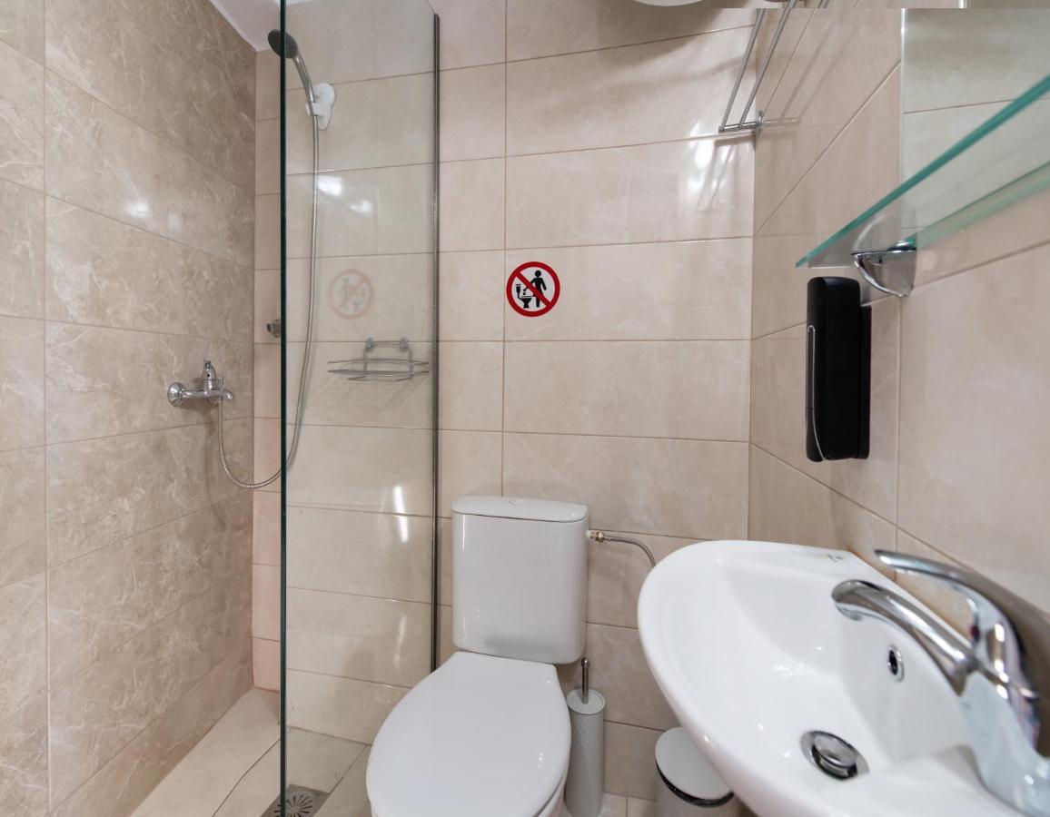 Angelica'S And Irene'S Design Apartments Swimming Pool Nikiana Esterno foto
